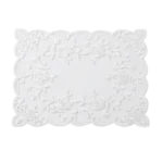 CLASSIC CUTOUT LACE PLACEMAT