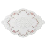 CLASSIC CUTOUT LACE PLACEMAT